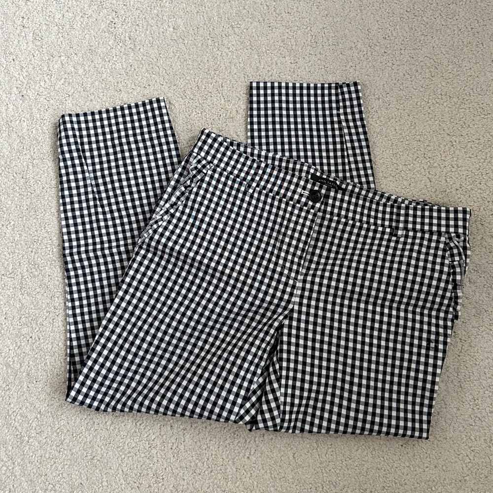 Ann Taylor Capri Black and White Checkered Women’s Pants